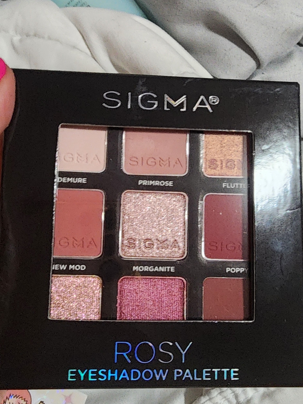 Sigma Beauty Rosy Eyeshadow Palette - Pink, Rose, Peach, Gold